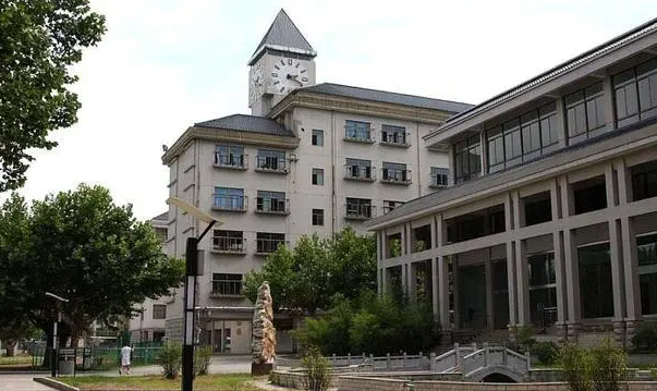 徐州市第一中學(xué)地址，乘車路線