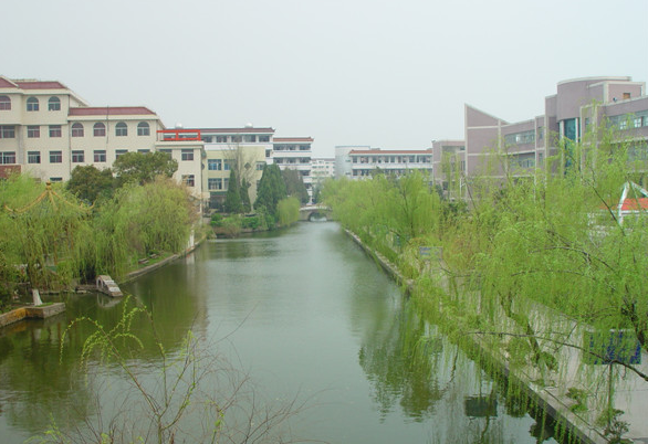 江蘇省白蒲高級(jí)中學(xué)怎么樣、好不好