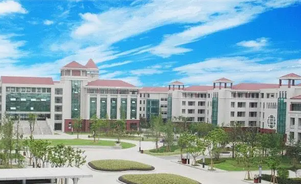 無錫市第六高級中學(xué)地址，乘車路線