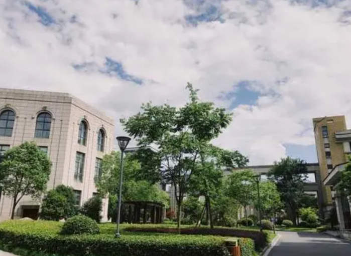 浙江省杭州第十四中學(xué)怎么樣、好不好