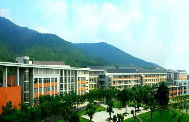浙江省湖州中學地址，乘車路線