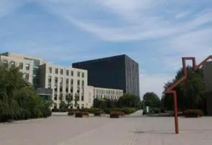 沈陽市信息工程學(xué)校地址，乘車路線