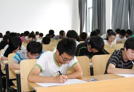 2023年河北高考各批次上線人數(shù)是多少？