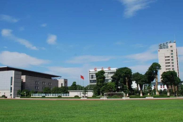余姚市高風(fēng)中學(xué)怎么樣、好不好