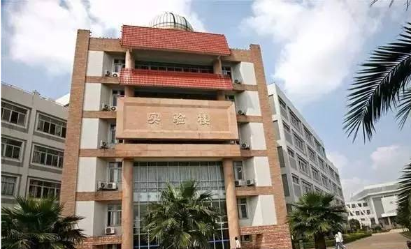 寧波市奉化區(qū)第二中學(xué)地址，乘車路線