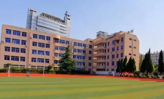 浙江省樂(lè)清中學(xué)怎么樣、好不好
