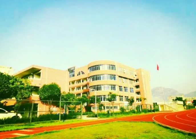 樂清市白象中學(xué)怎么樣、好不好