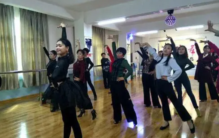 大連國際舞蹈學(xué)校怎么樣、好不好
