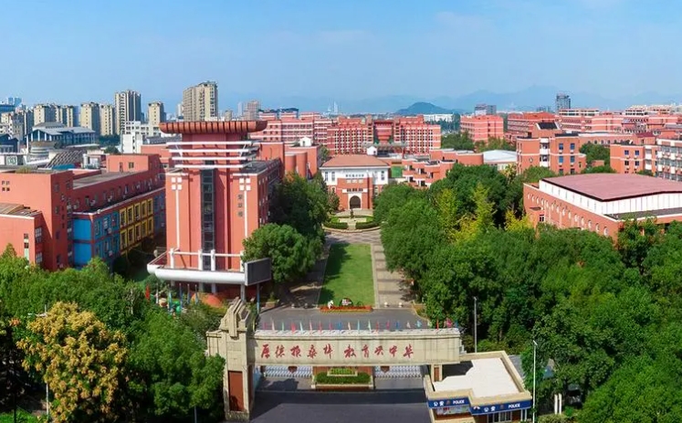 諸暨榮懷學(xué)校怎么樣、好不好
