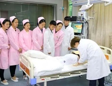 重慶南丁衛(wèi)生職業(yè)學校怎么樣、好不好