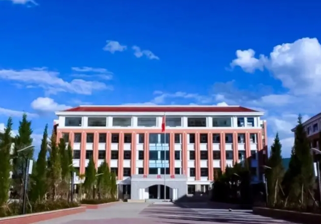 北京市龍?zhí)吨袑W(xué)怎么樣、好不好