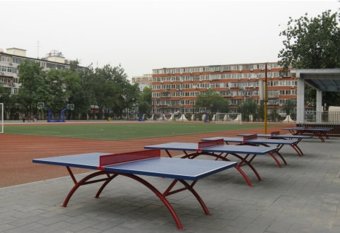 北京市月壇中學(xué)地址，乘車路線
