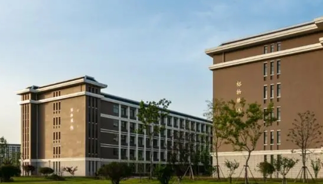 2024蚌埠工商學(xué)院評(píng)價(jià)怎么樣,學(xué)校好不好