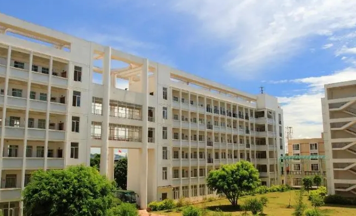 南寧師范大學師園學院是什么樣的大學（附王牌特色專業(yè)）