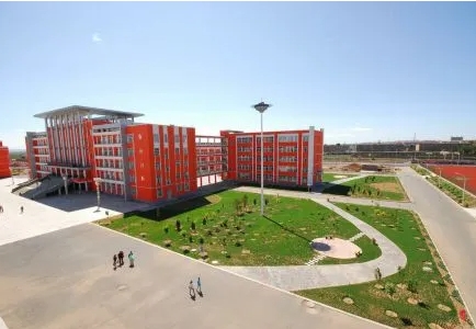 北京師范大學燕化附屬中學地址，乘車路線