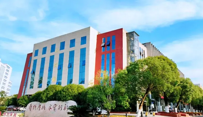 南昌交通學(xué)院評價(jià)怎么樣,學(xué)校好不好