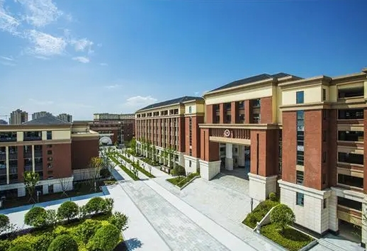 重慶市第八中學(xué)校(沙坪壩校區(qū))怎么樣、好不好