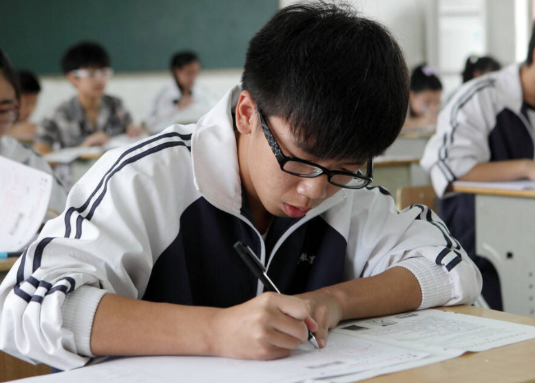 高考預(yù)退檔后還能被錄取嗎？如何補救