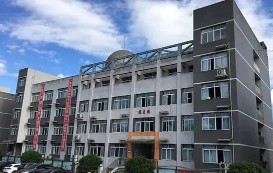 2024重慶市雙橋中學(xué)校多少錢(學(xué)費明細)