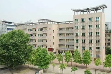 界石中學(xué)地址，乘車路線