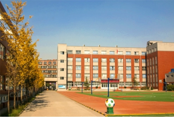 石家莊市第十中學(xué)怎么樣、好不好