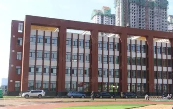 2024石家莊市第十三中學(xué)招生計劃 招生人數(shù)是多少(附要求、條件、對象)