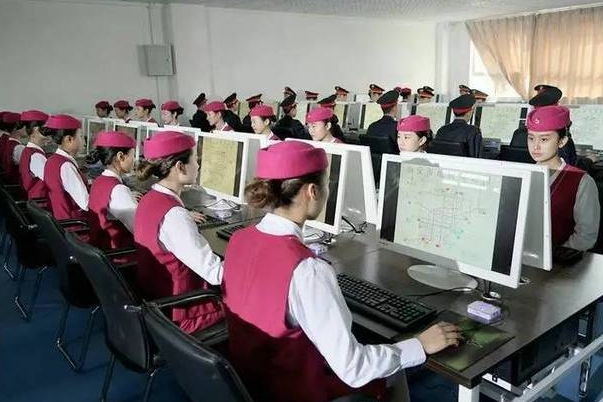 廣東2024年女生讀鐵路學(xué)校學(xué)什么專業(yè)好