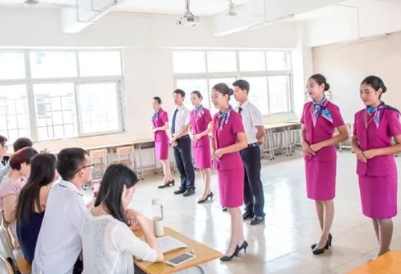 廣東2024年女生學(xué)鐵路學(xué)校好嗎