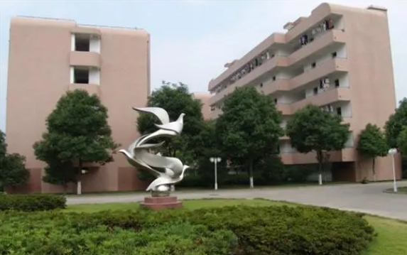 昌黎縣匯文二中地址，乘車路線