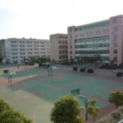 來賓市第四中學(xué)