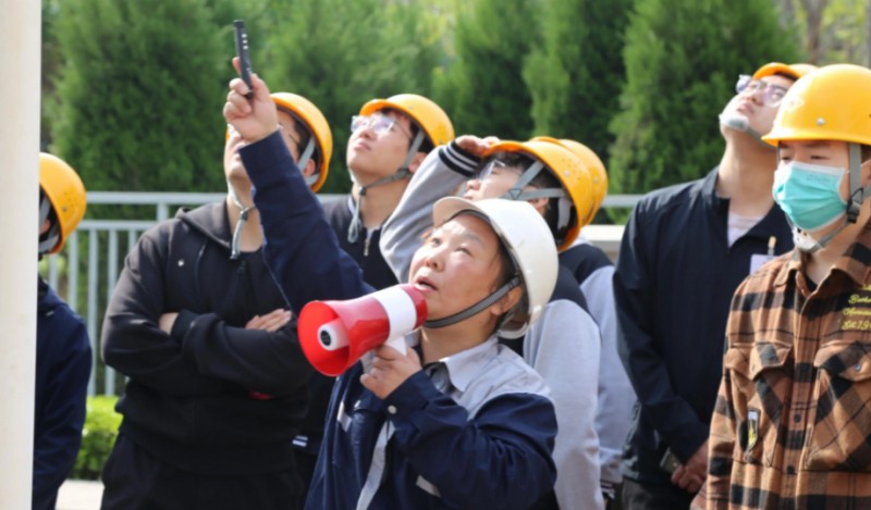 河南2024年讀鐵路學(xué)?？梢钥即髮W(xué)嗎
