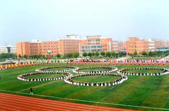 2024肥鄉(xiāng)區(qū)第一中學(xué)招生計(jì)劃 招生人數(shù)是多少(附要求、條件、對(duì)象)