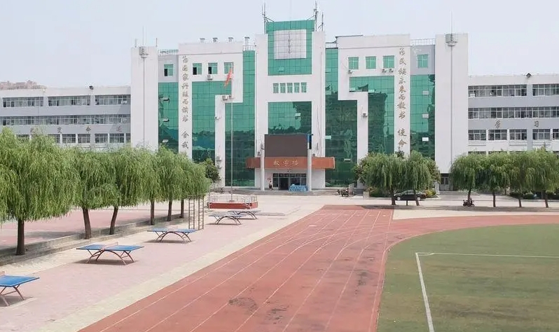 2024邢臺(tái)市第三中學(xué)多少錢(學(xué)費(fèi)明細(xì))