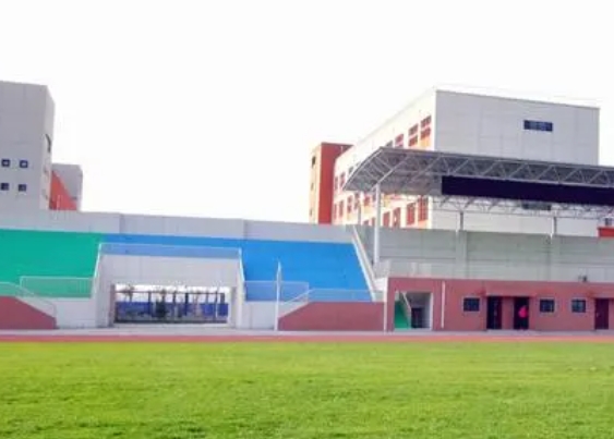 保定市愛和城高級中學(xué)怎么樣、好不好