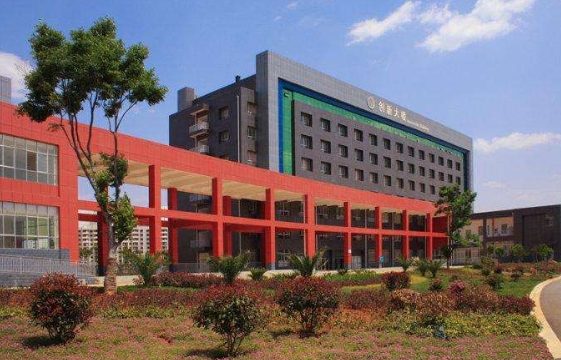 云南2025年初中生報什么鐵路學(xué)校好