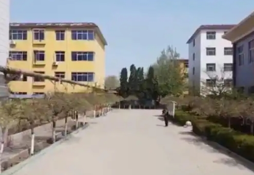 蠡縣南莊中學(xué)地址，乘車路線