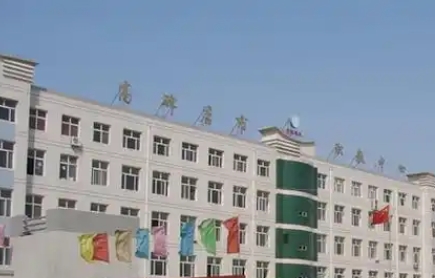 高碑店市第三中學(xué)地址，乘車路線