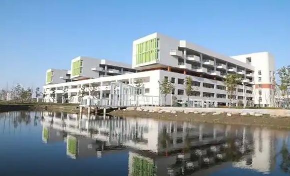 泰興中學招生簡章2025年