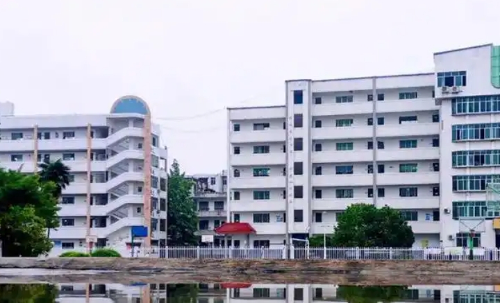 石橋中學(xué)怎么樣、好不好