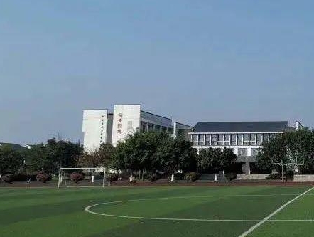石室白馬中學(xué)地址，乘車路線