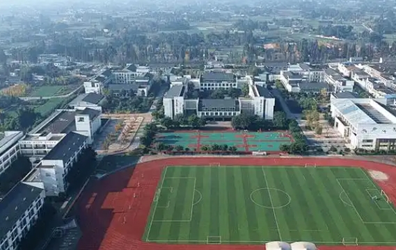 石室白馬中學(xué)怎么樣、好不好