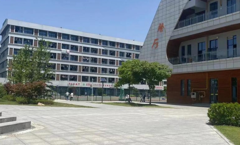 2025安徽省工業(yè)高級技工學校招生計劃 招生人數(shù)是多少(附要求、條件、對象)