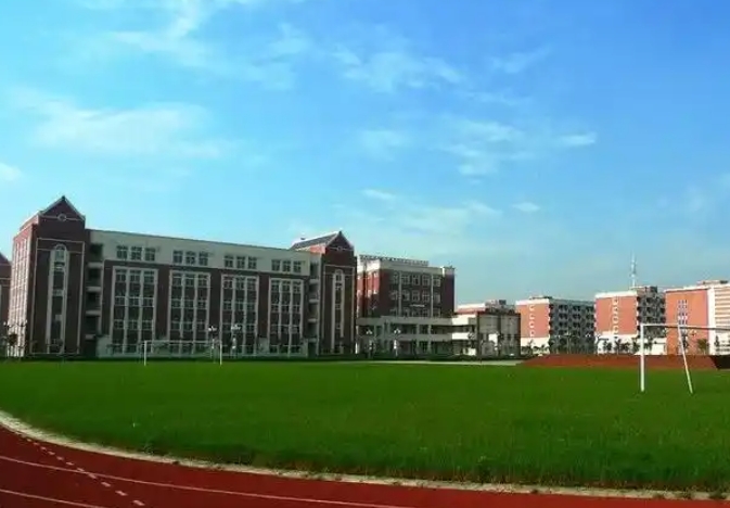 四川電影電視學(xué)院實(shí)驗(yàn)中學(xué)地址，乘車路線
